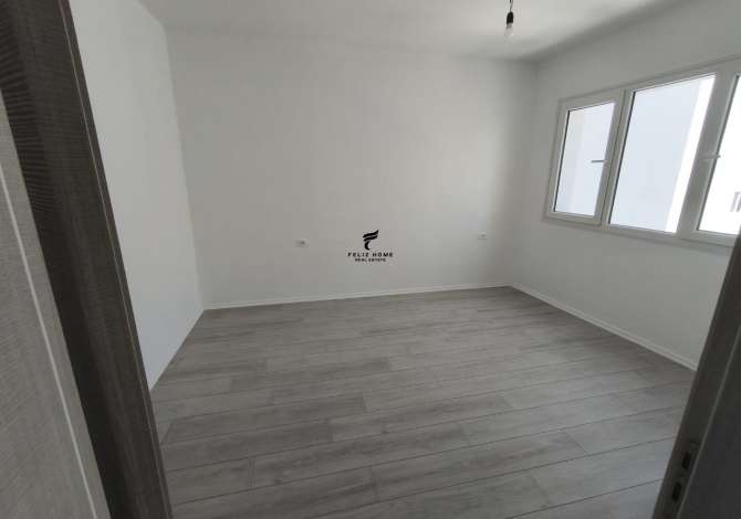 ZYRE ME QERA 98 M2 ASTIR 450 EURO