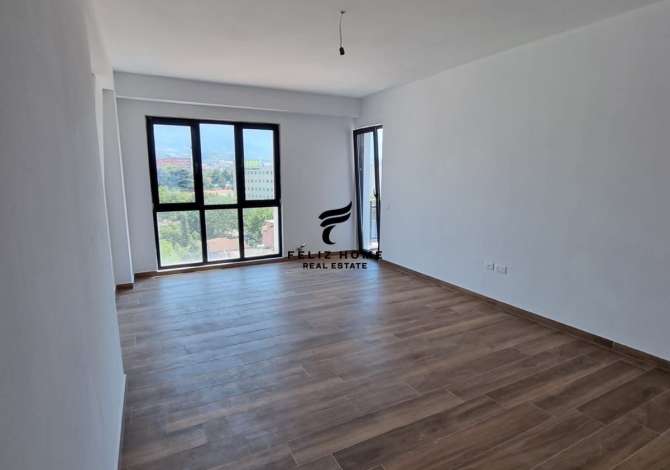 Ambient biznesi me qera 3+1 ne Tirane - 1,500 Euro