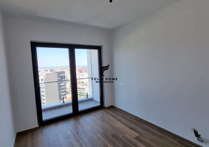 AMBIENT BIZNESI ME QERA 230 M2 FARMACIA 10 1.500 EURO