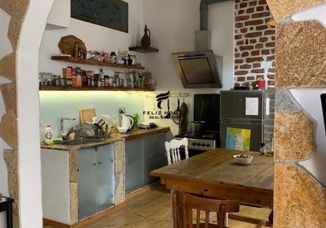 Shtepi me qera Apartament ne Tirane, 1+1, Mobilimi E mobiluar, Pagesa 700  Euro.