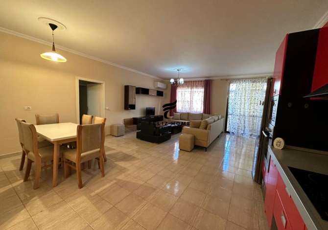 Shtepi me qera 2+1 ne Tirane - 700 Euro