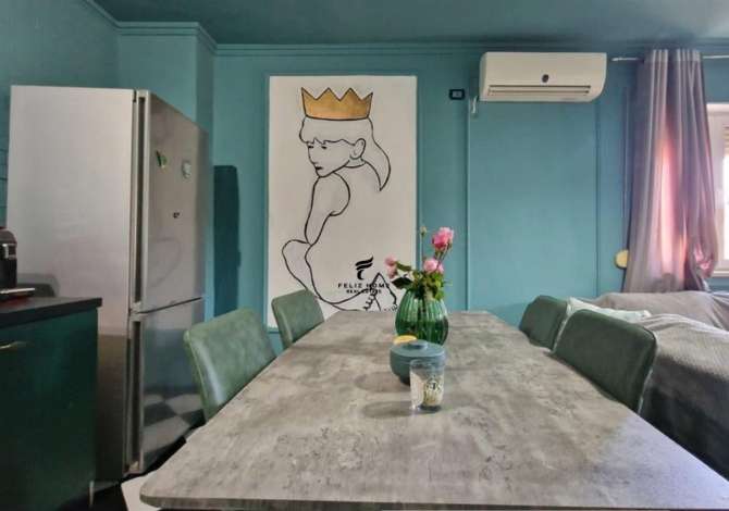 Shtepi ne shitje 2+1 ne Tirane - 280,000 Euro