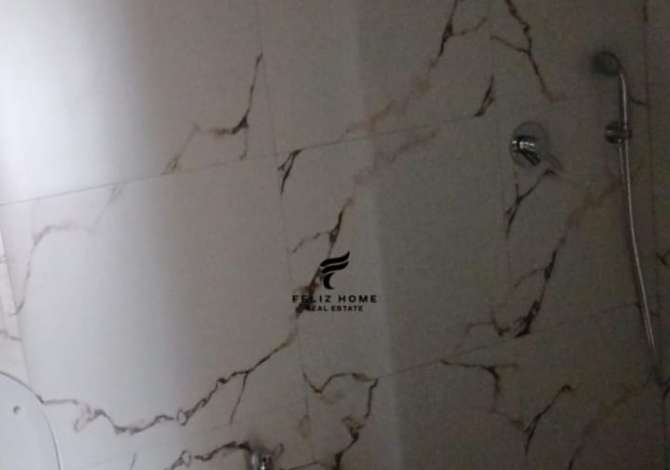 Shtepi ne shitje Apartament ne Tirane, 2+1, Mobilimi Bosh, pa mobiluar, Pagesa 201,000  Euro.