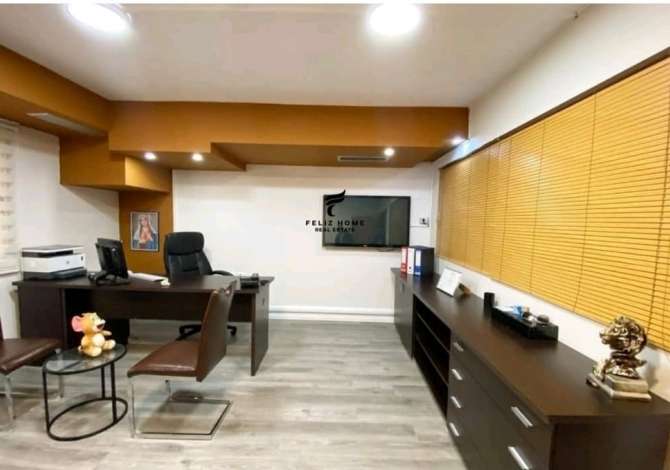 Ambient biznesi me qera 3+1 ne Tirane - 3,000 Euro
