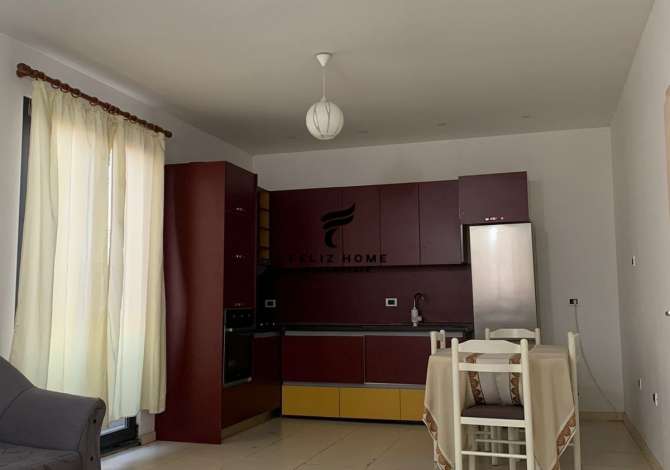 Shtepi me qera 2+1 ne Tirane - 500 Euro