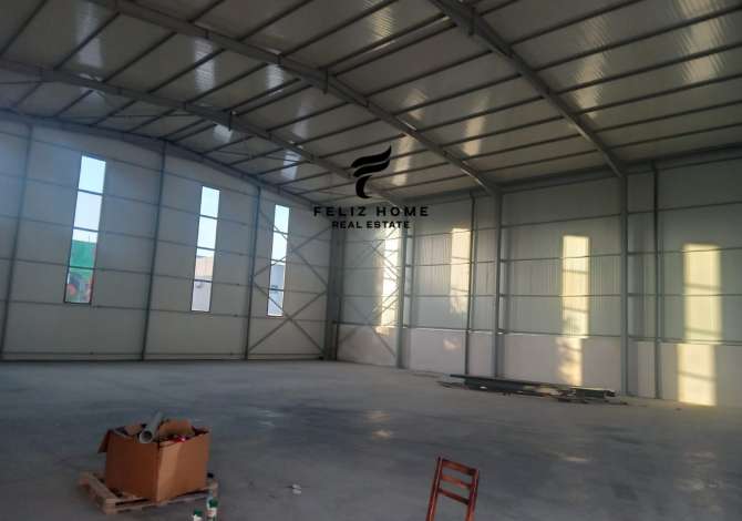 MAGAZINE ME QERA 550 M2 AUTOSTRADA TR-DR 3500 EURO