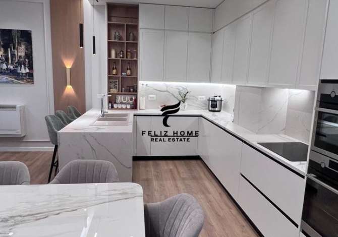 Shtepi ne shitje 3+1 ne Tirane - 700,000 Euro
