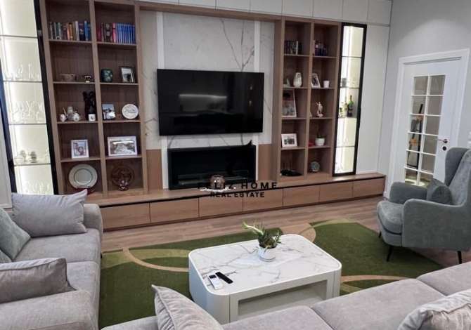 Shtepi ne shitje 3+1 ne Tirane - 700,000 Euro