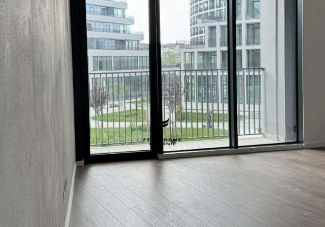 Ambient biznesi me qera 3+1 ne Tirane - 950 Euro