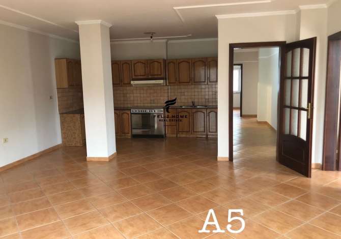 ZYRE ME QERA 176 M2 SHESHI WILLSON 1.800 EURO