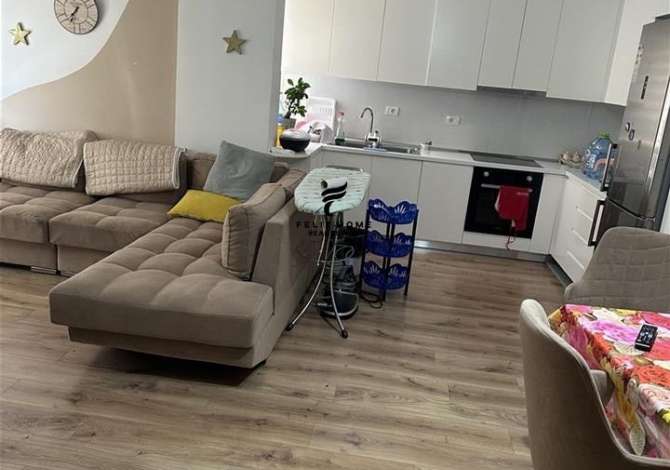 Shtepi ne shitje 2+1 ne Tirane - 150,000 Euro