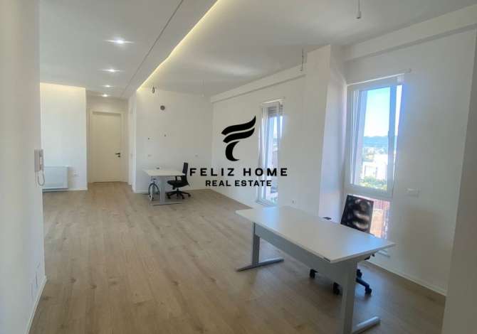 ZYRE ME QERA 140 M2 SELVIA 1.600 EURO