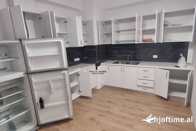 ZYRE ME QERA 105 M2 BLLOKU 1500 EURO