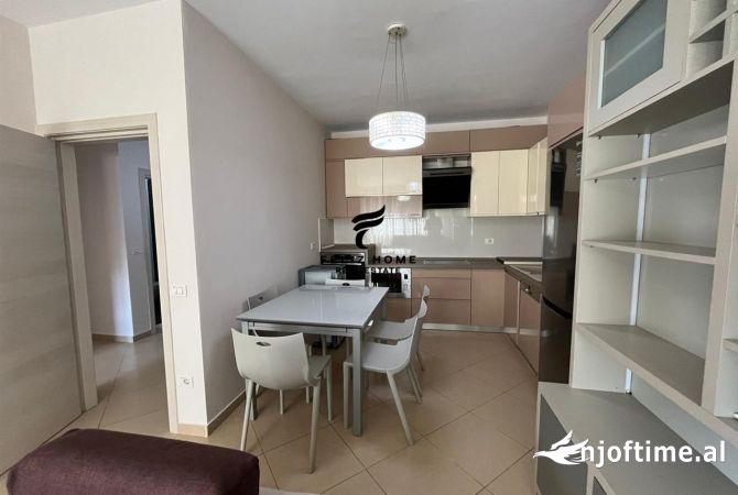 Shtepi me qera 2+1 ne Tirane - 500 Euro