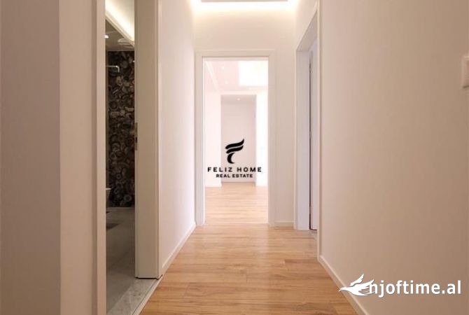 Shtepi ne shitje Apartament ne Tirane, 2+1, Mobilimi Bosh, pa mobiluar, Pagesa 210,000  Dollar.