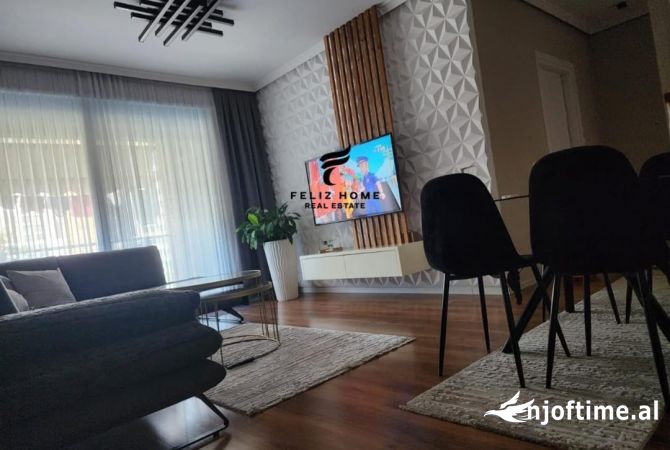 Shtepi me qera 2+1 ne Tirane - 800 Euro