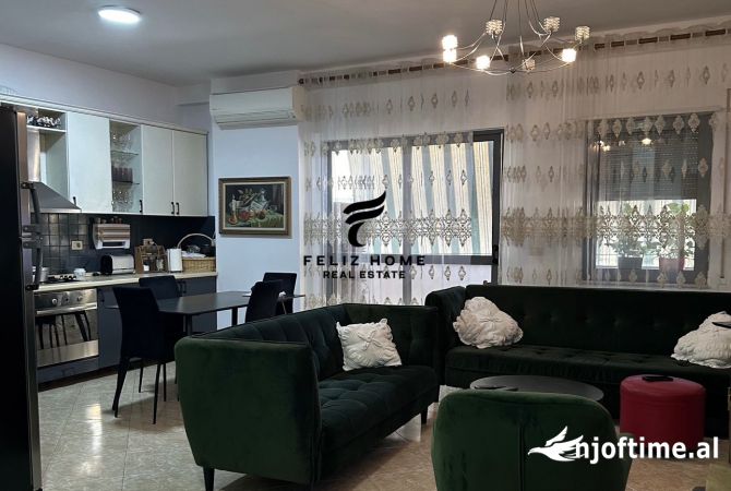 Shtepi me qera 2+1 ne Tirane - 650 Euro