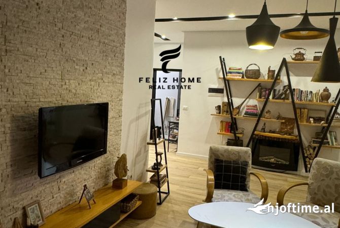 Shtepi me qera 2+1 ne Tirane - 800 Euro