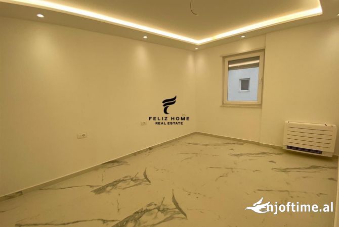 Ambient biznesi me qera 3+1 ne Tirane - 1,000 Euro