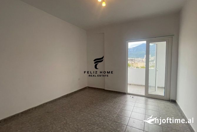 Shtepi ne shitje 2+1 ne Tirane - 120,000 Euro