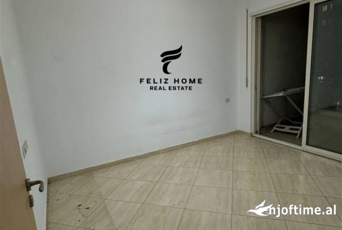 Ambient biznesi me qera 3+1 ne Tirane - 500 Euro