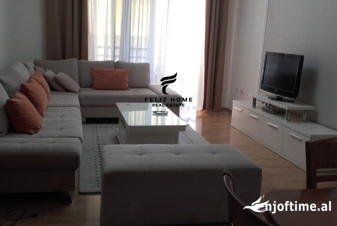 Shtepi me qera 2+1 ne Tirane - 650 Euro