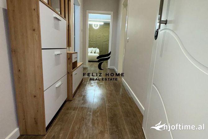 Shtepi me qera Apartament ne Tirane, 1+1, Mobilimi E mobiluar, Pagesa 750  Euro.