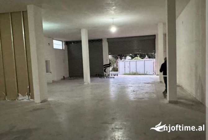 Ambient biznesi me qera 4+1 ne Tirane - 1,500 Euro