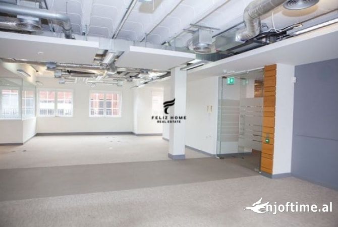 Ambient biznesi me qera 1+1 ne Tirane - 3,600 Euro
