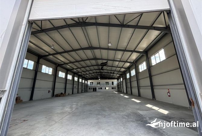 Ambient biznesi me qera 4+1 ne Tirane - 5,500 Euro