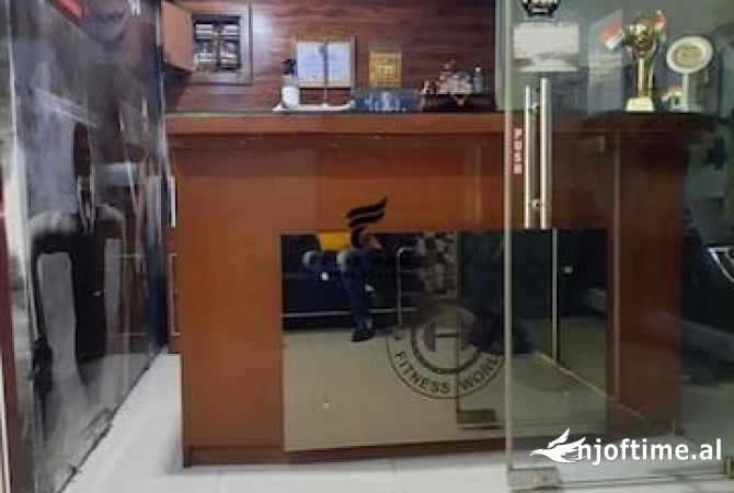 Ambient biznesi me qera 1+1 ne Tirane - 400 Dollar