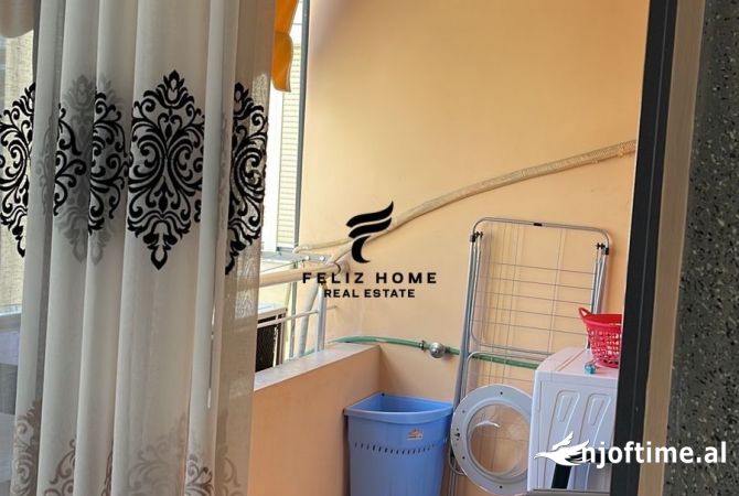 Shtepi me qera Apartament ne Tirane, 1+1, Mobilimi E mobiluar, Pagesa 700  Euro.