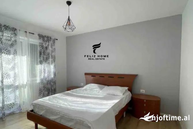 Shtepi me qera Apartament ne Tirane, 2+1, Mobilimi E mobiluar, Pagesa 700  Euro.