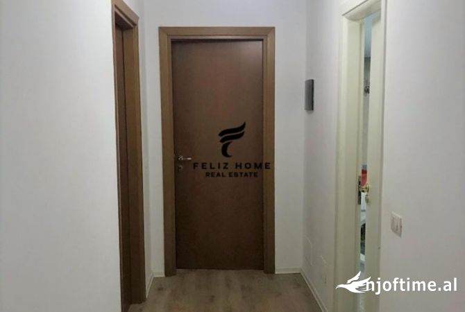 Shtepi me qera Apartament ne Tirane, 2+1, Mobilimi E mobiluar, Pagesa 700  Euro.