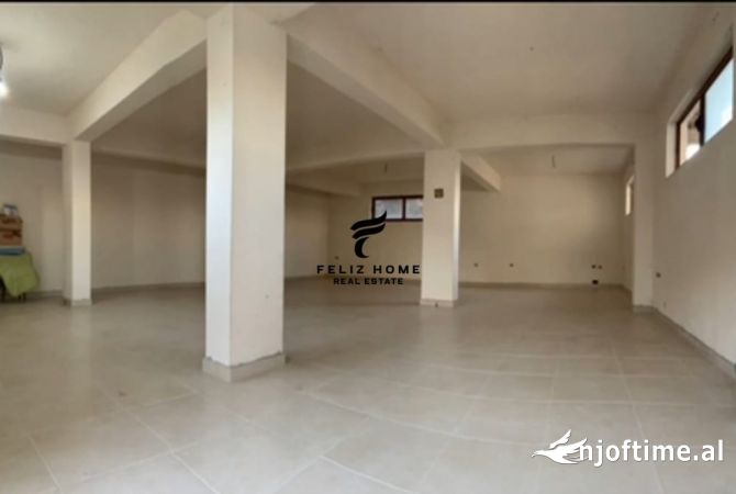 Ambient biznesi me qera 4+1 ne Tirane - 500 Euro