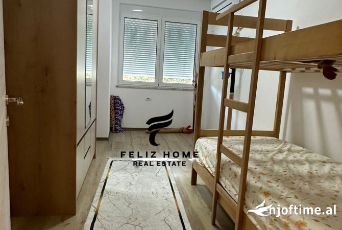 Shtepi me qera Apartament ne Tirane, 2+1, Mobilimi E mobiluar, Pagesa 650  Euro.