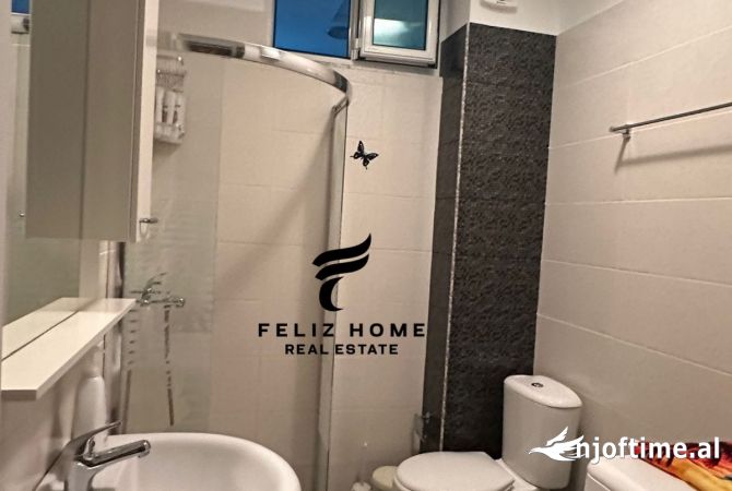 Shtepi me qera Apartament ne Tirane, 2+1, Mobilimi E mobiluar, Pagesa 650  Euro.