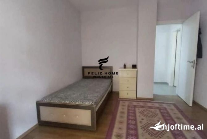 Shtepi me qera 2+1 ne Tirane - 700 Euro