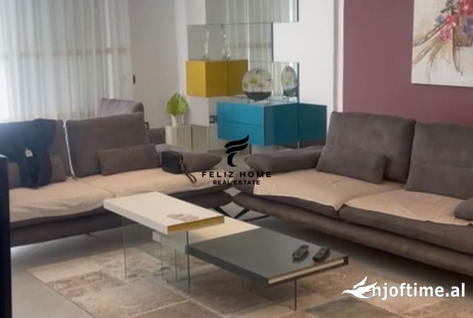 Shtepi me qera 2+1 ne Tirane - 900 Euro
