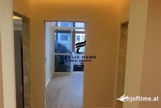 Shtepi me qera 2+1 ne Tirane - 750 Euro