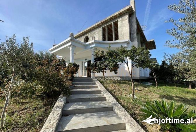 Shtepi ne shitje 3+1 ne Durres - 255,000 Euro