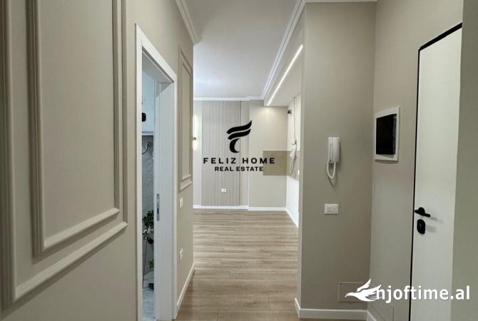 AMBIENT BIZNESI ME QERA 91 M2 MYSLYM SHYRI 900 EURO