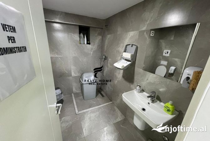 ZYRE ME QERA 520 M2 RRUGA E DIBRES 7000 EURO