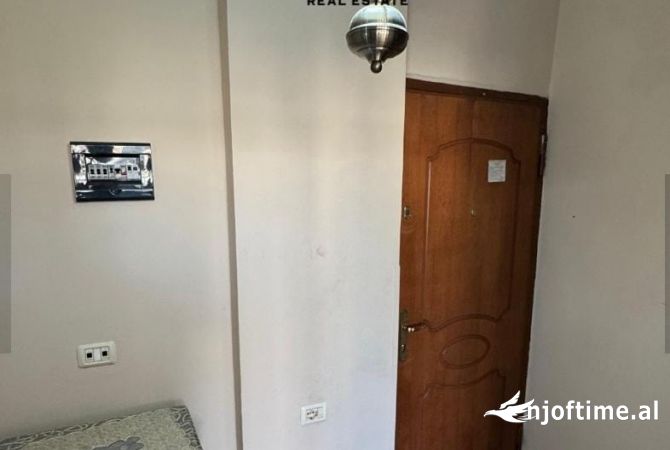 Shtepi me qera Apartament ne Tirane, 2+1, Mobilimi E mobiluar, Pagesa 65,000  Leke.