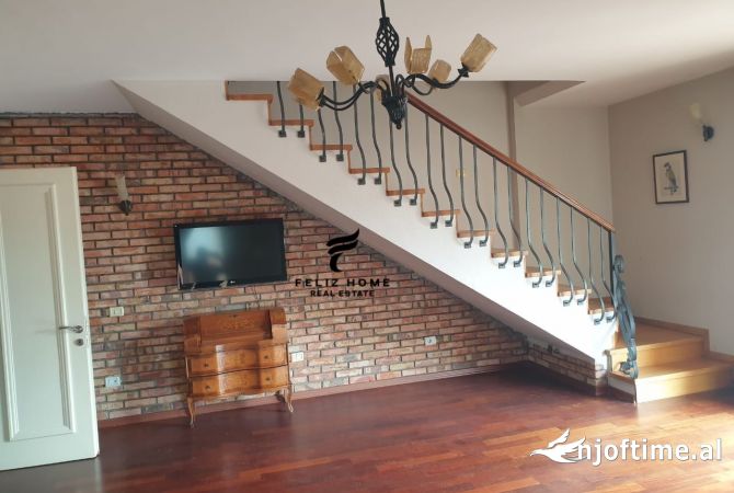 Shtepi me qera Apartament ne Tirane, 3+1, Mobilimi E mobiluar, Pagesa 1,500  Euro.