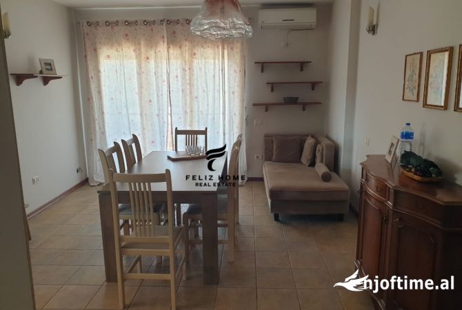 Shtepi me qera 3+1 ne Tirane - 1,500 Euro