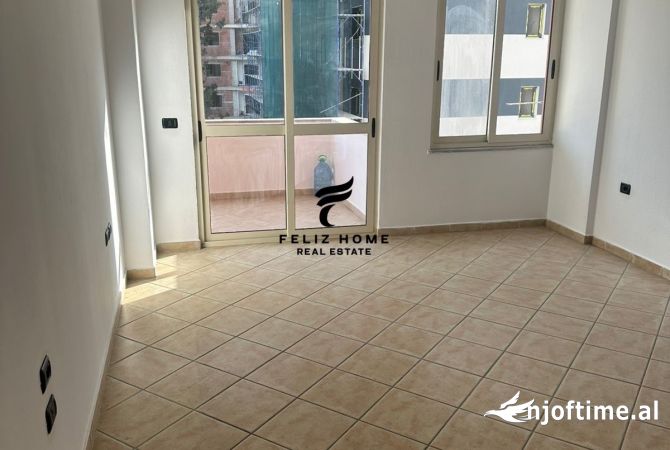 Shtepi me qera Apartament ne Tirane, 1+1, Mobilimi Bosh, pa mobiluar, Pagesa 45,000  Leke.