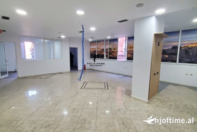 Ambient biznesi me qera 3+1 ne Tirane - 3,100 Euro