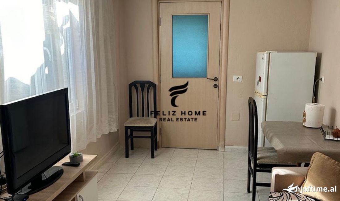 Shtepi me qera Apartament ne Tirane, 1+1, Mobilimi E mobiluar, Pagesa 550  Euro.