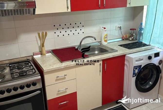 Shtepi me qera Apartament ne Tirane, 1+1, Mobilimi E mobiluar, Pagesa 550  Euro.